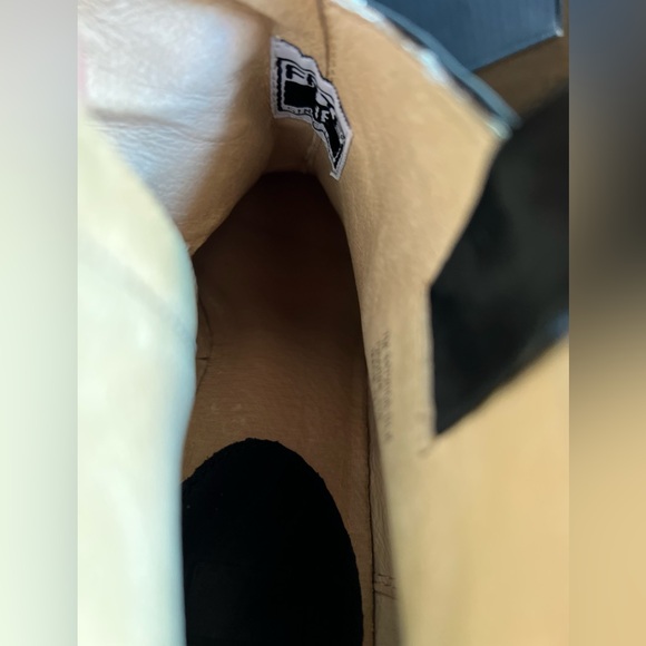 FRYE Reina Black Suede Oil Slick Leather Ankle Chunky Heel Booties US 7 - Picture 10 of 12